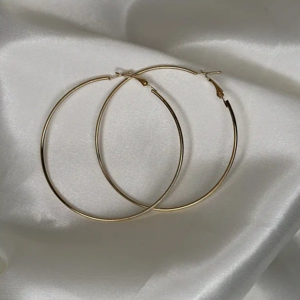 گوشواره حلقه ای